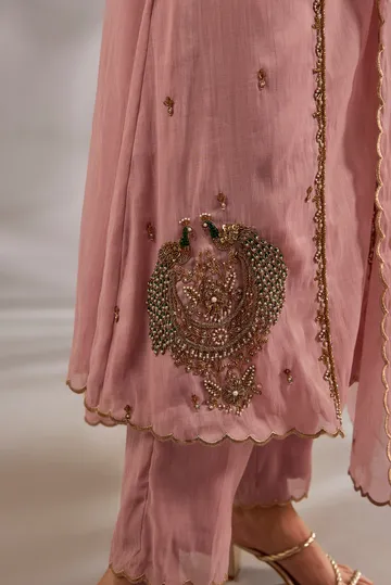 Flared kurta in mul chanderi base with hand embroidery. image 5