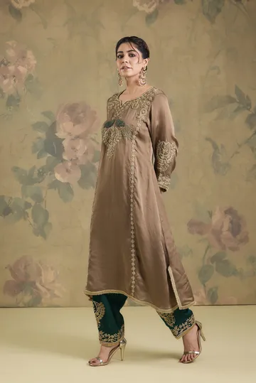 Satin Organza Kurta Set With Machine Hand Embroidery image 3