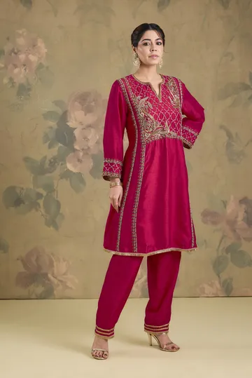 Silk Kurta Set With Organza Dupatta With Handwork image 3